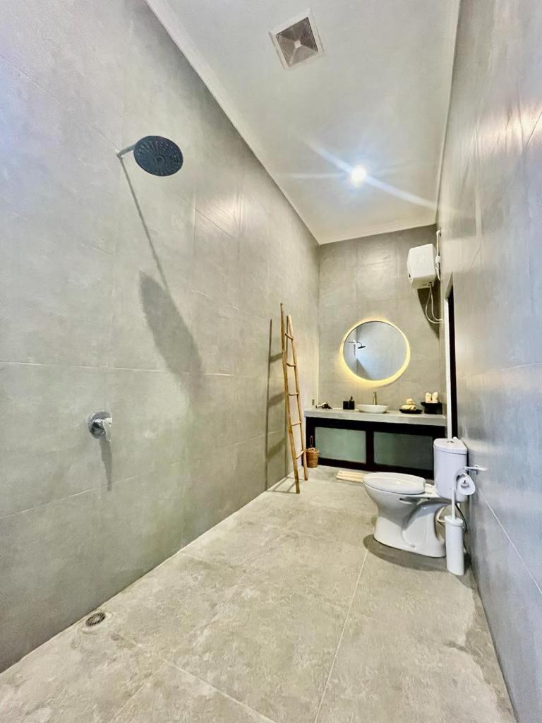 Villa Stylish & Quiet Recently Renovated 2br