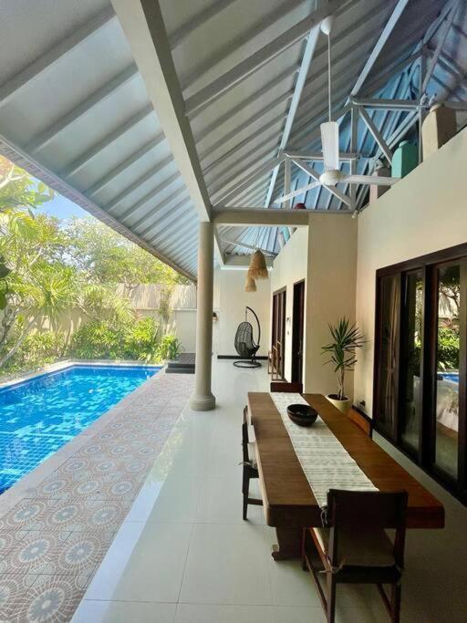 Villa Stylish & Quiet Recently Renovated 2br Seminyak (Bali)